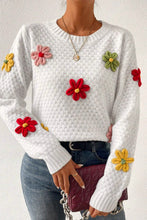 Load image into Gallery viewer, White Textured Knit 60s Vintage Flower Applique Sweater
