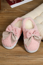 Load image into Gallery viewer, White Contrast Bowknot Applique Plush Winter Slippers
