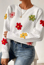 Load image into Gallery viewer, White Textured Knit 60s Vintage Flower Applique Sweater
